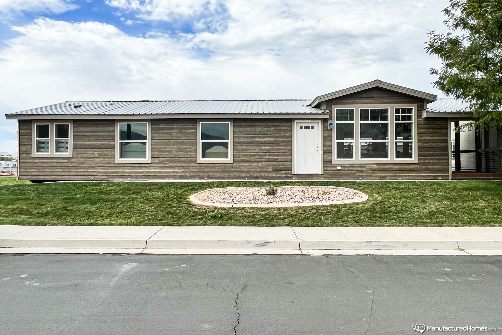 Crystal Bay Estates CB4563C by Champion Homes